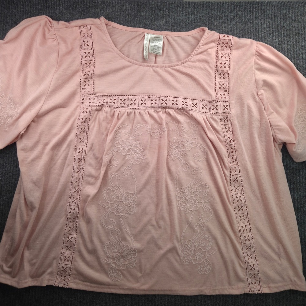 Forgotten Grace Top Womens 3X Pink Rayon Blend Embroidered Boho Crochet SS